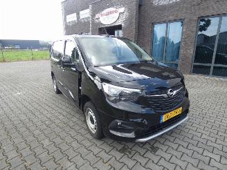 Opel Combo 1.5D L1H1 Edition 3 Persoons picture 2