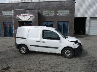 krockskadad bil bedrijf Mercedes Citan 108 CDI 2020/8