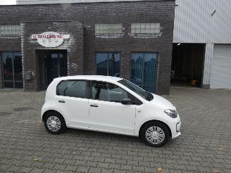 damaged passenger cars Volkswagen Up! 1.0 take up! BlueM. Schadevrij!! 2013/3