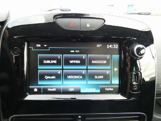 Renault Clio 0.9 TCe Limited picture 16