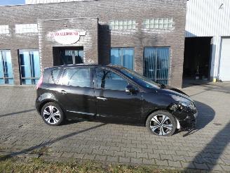 Auto incidentate Renault Scenic 1.4 TCE Bns Sport 2009/10