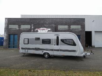 danneggiata roulotte Hobby  545 KMF La Vita Veneto stapelbed dak airco vloerverwarming 2010/4