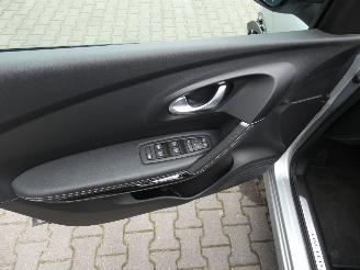 Renault Kadjar 1.3 TCe Limited AUTOMAAT picture 13