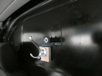 Volkswagen Transporter 2.0 TDI L2H2 Highl. picture 20