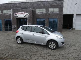 Schadeauto Kia Venga 1.4 CVVT X-pect 2011/6