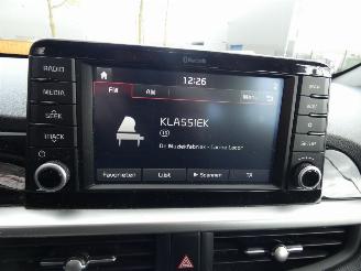 Kia Picanto 1.0 CVVT ComfortPlusLine Navigator Schadevrij!! picture 21