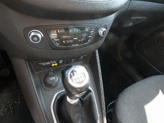 Ford Transit Courier Van 1.5 TDCI Limited Duratorq S&S picture 15