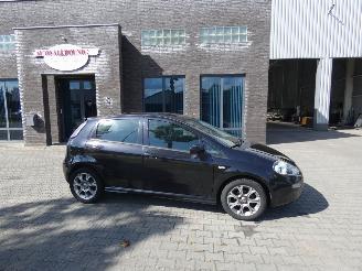 Coche accidentado Fiat Punto Evo 0.9 TwinAir Pop 2013/9