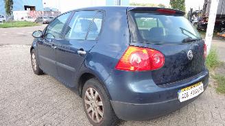 Volkswagen Golf V (1K1) Hatchback 1.6 FSI 16V (BAG) [85kW] 6-BAK picture 6