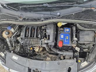 Peugeot 2008 (CU) MPV 1.2 Vti 12V PureTech 82 (EB2F(HMZ)) [60kW] 5-BAK picture 11