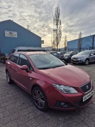 Seat Ibiza ST (6J8) Combi 1.2 TDI Ecomotive (CFWA) [55kW] 5-BAK picture 6