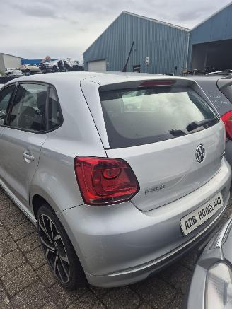 Volkswagen Polo V (6R) Hatchback 1.2 TDI 12V BlueMotion (CFWA(Euro 5)) [55kW] 5-BAK picture 3