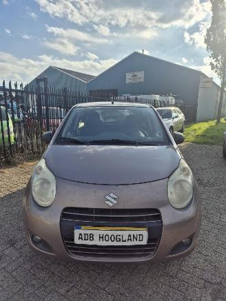 Coche siniestrado Suzuki Alto Hatchback 5-drs 1.0 12V (K10B) [50kW] 5-BAK 2012/1