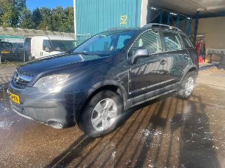 Voiture accidenté Opel Antara Antara (LA6) SUV 2.4 16V 4x4 (Z24SED(Euro 4)) [103kW] 2007/6