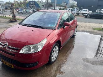 uszkodzony samochody osobowe Citroën C4 C4 Berline (LC) Hatchback 5-drs 1.6 16V (TU5JP4(NFU)) [81kW] 2007/1