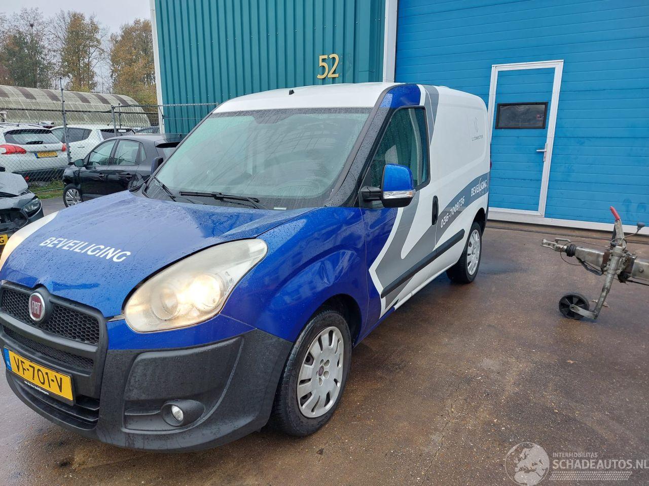 Fiat Doblo Doblo Cargo (263) Van 1.6 D Multijet (198.A.3000) [77kW]