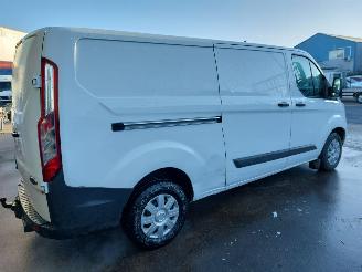 Ford Transit Custom Transit Custom Van 2.2 TDCi 16V picture 6