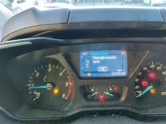Ford Transit Custom Transit Custom Van 2.2 TDCi 16V picture 13