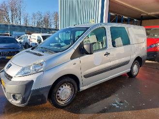 Voiture accidenté Peugeot Expert Expert (G9) Van 1.6 HDi 90 2009/2