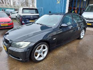 damaged passenger cars BMW 3-serie 3 serie (E90) Sedan 316i 16V (N43-B16A 2008/7