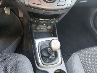 Hyundai I-30 i30 Crosswagon (WWH) Combi 1.6 CVVT 16V picture 11