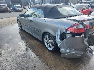 Saab 9-3 9-3 II (YS3F) Cabrio 1.8t 16V picture 4