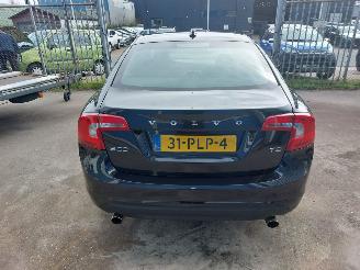 Volvo S-60 S60 II (FS) Sedan 1.6 T3 16V picture 5