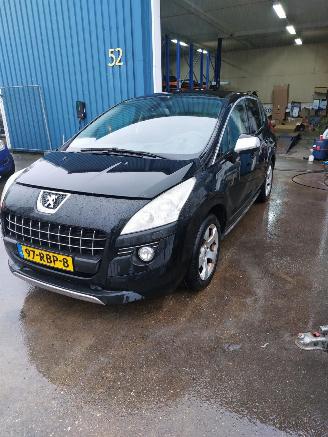 Damaged car Peugeot 3008 3008 I (0U/HU) MPV 1.6 16V THP 155 2011/4
