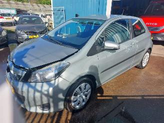 Avarii autoturisme Toyota Yaris Yaris III (P13) Hatchback 1.33 16V 2011/12