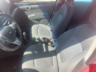Chevrolet Spark Spark (M300) Hatchback 1.0 16V Bifue picture 8