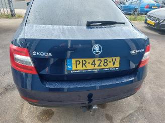 Skoda Octavia Octavia (5EAA) Liftback 1.6 TDI 16V picture 5