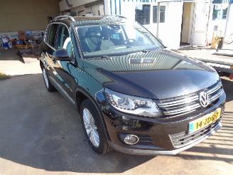 Volkswagen Tiguan (5N1/2) SUV 1.4 TSI 16V (CAVD) GERESERVEERD HARISTO picture 2