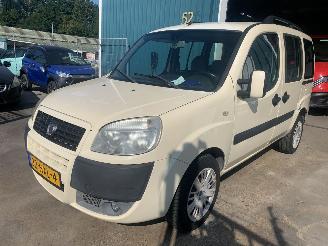 begagnad bil auto Fiat Doblo Fiat Doblò 1.4 Family 2009/3