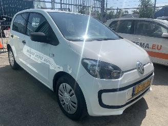 Volkswagen Up!  picture 2