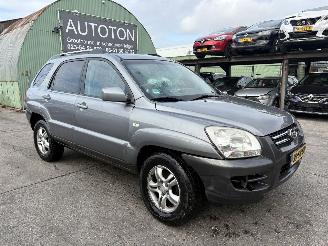 krockskadad bil auto Kia Sportage 2.0 CVVT 104KW Clima Executive 2006/1