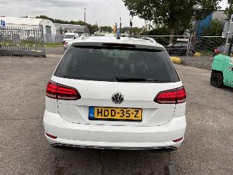 Volkswagen Golf 1.6 TDI 85KW DSG Clima Navi Led Xenon picture 4