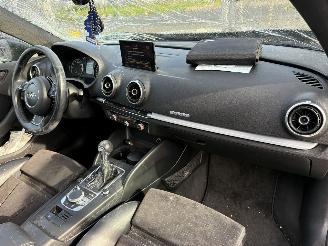 Audi A3 1.4 E-Tron 110KW Autom. Pano Clima Navi Led S-Line NAP picture 6