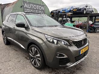 skadebil auto Peugeot 5008 1.2 96KW GT-Line Pano Navi Clima 7-Pers Camera Led Xenon NAP 2018/1