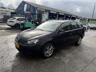 Voiture accidenté Volkswagen Golf 1.4 TSI 90KW Clima Navi Comfortline NAP 2010/2