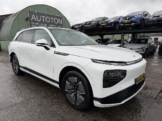 Damaged car Xpeng G9 98 kWh Long Range 230KW RWD Pano Clima Navi NAP 2023/11
