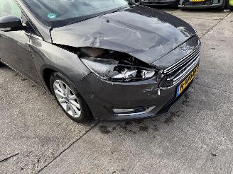 Ford Focus 1.0 92KW Clima Navi Camera Keyless Titanium picture 17