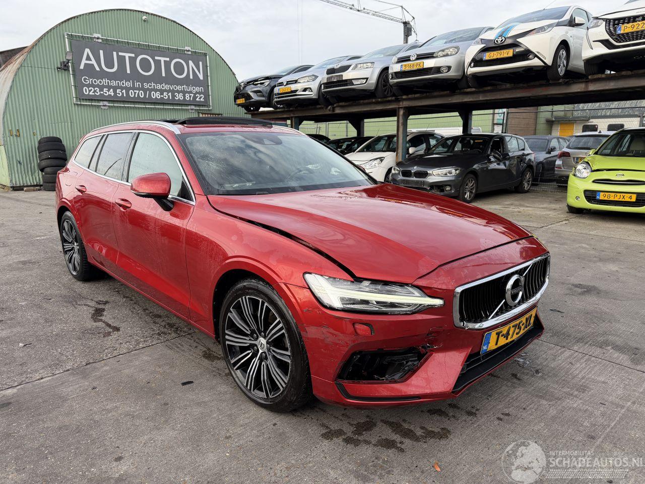 Volvo V-60 2.0 T8 223KW Twin Engine AWD Pano Clima Navi Led Xenon HUD