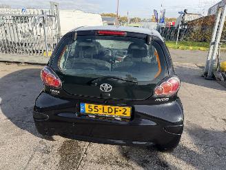 Toyota Aygo 1.0-12V 50KW Airco Comfort 5-Drs picture 5