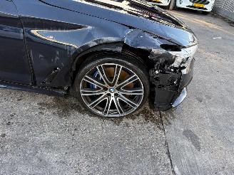 BMW 5-serie 540D Touring xDrive 235kW High Executive picture 3