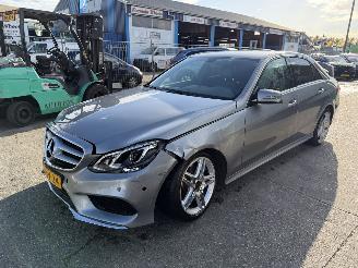 Mercedes E-klasse 300 Hybrid 150KW Bluetec Autom. Clima Navi Leer picture 6