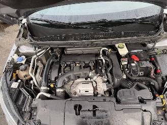 Peugeot 308 1.6 92KW Clima Navi Led Pano Premiere picture 16