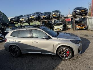 BMW iX1 67 kWh Edrive20 150KW Pano Clima Navi M Sport Edition NAP picture 3