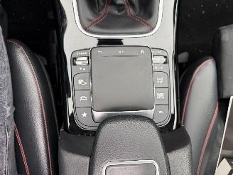 Mercedes A-klasse 160 80KW Pano Clima Navi AMG-Pakket Camera NAP picture 11