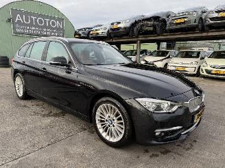 Schadeauto BMW 3-serie 318i 100KW Autom. Clima Navi Leer Led Xenon Luxury Edition NAP 2019/6