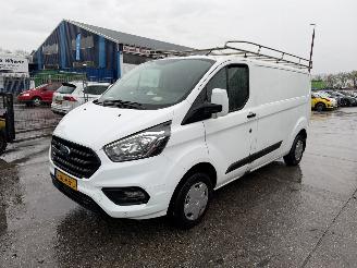 Ford Transit Custom 2.0 TDCI 96KW Clima Led L2H2 Imperiaal NAP picture 5